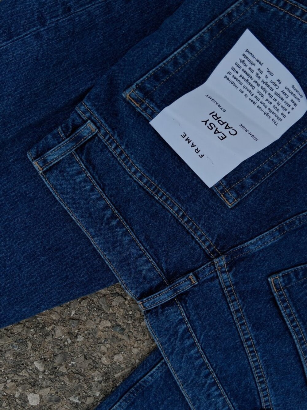 Frame  jeans Nwt 28 Easy capri - Picture 4 of 4